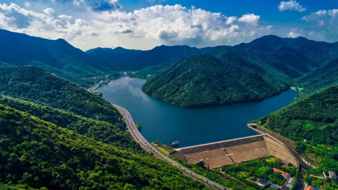 堅(jiān)決打好水河道監(jiān)控污染防治攻堅(jiān)戰(zhàn)，讓河道顏值Duang起來~